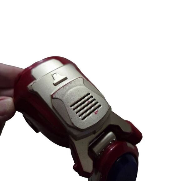 Hasbro Marvel Legends Action Figure Iron Man 3 - Arc FX Wrist Repulsor - Picture 2 of 4